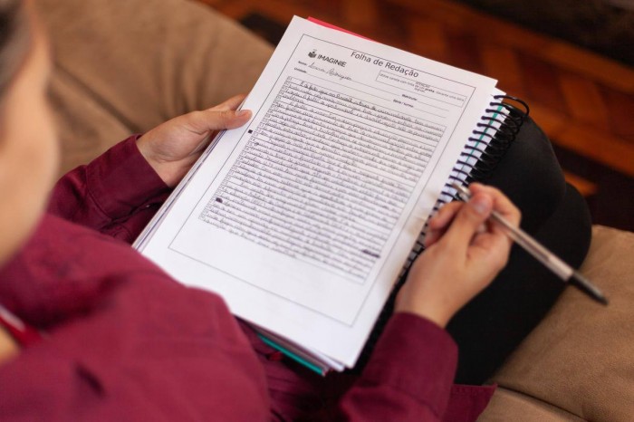 Confira os cursos e oficinas do mês de outubro