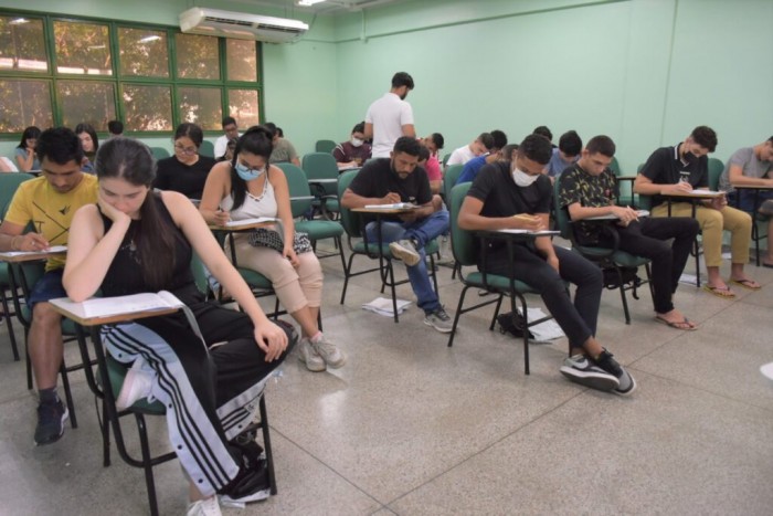 Cartões de Convocação do Vestibular 2023, acesso 2024, e SIS da UEA são disponibilizados na sexta-feira (06/10)