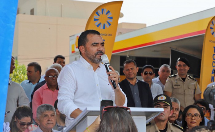 Governador Wanderlei Barbosa celebra os 35 anos do Tocantins em evento da Polícia Militar, em Porto Nacional