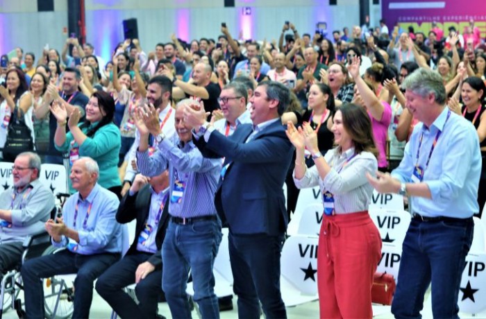No Dia Nacional da Micro e Pequena Empresa, governador Riedel e primeira-dama participam de mega evento do Sebrae MS