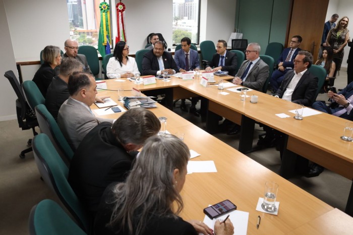 Secretaria de Articulação Nacional recebe embaixadores e representantes das universidades comunitárias para construção de uma agenda comum