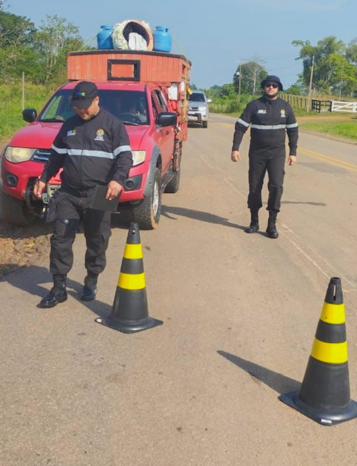 Ageac intensifica ações de combate ao transporte irregular nas estradas intermunicipais