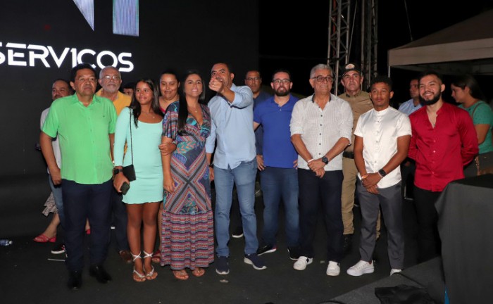 Governador Wanderlei Barbosa e milhares de tocantinenses prestigiam shows do segmento gospel na comemoração dos 35 anos do Tocantins