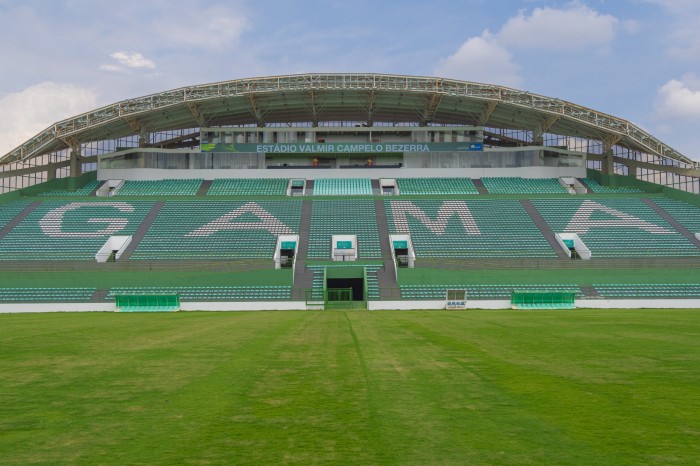 Reforma adequa Estádio Bezerrão ao Estatuto do Torcedor