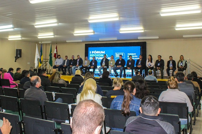 Setur participa do 1º Fórum Regional de Turismo no Extremo Sul de Santa Catarina