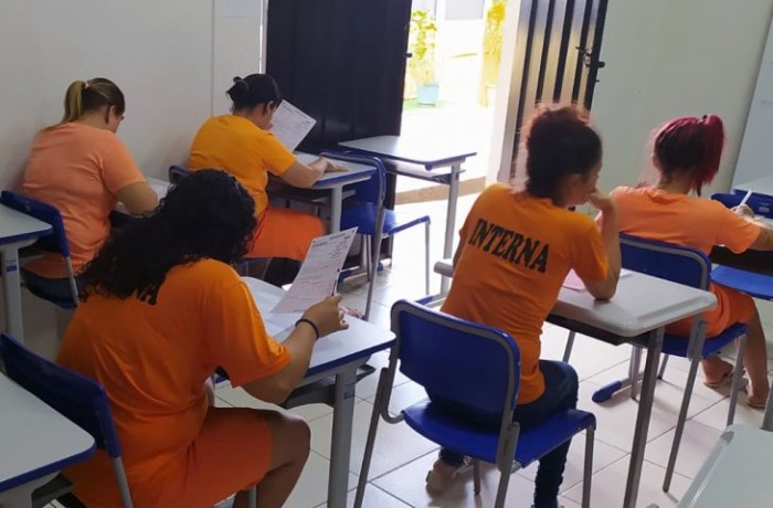 Encceja PPL: 2,9 mil custodiados da Agepen realizam provas em Mato Grosso do Sul