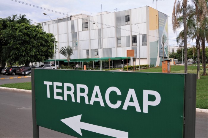Desenvolve-DF abre edital para concessão de uso de 82 imóveis em seis RAs