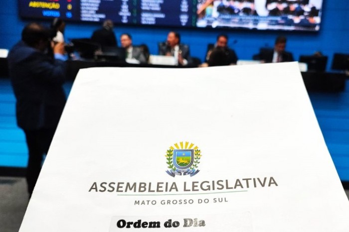 Ordem do Dia: Aprovado projeto que institui o Dia do Biólogo em MS