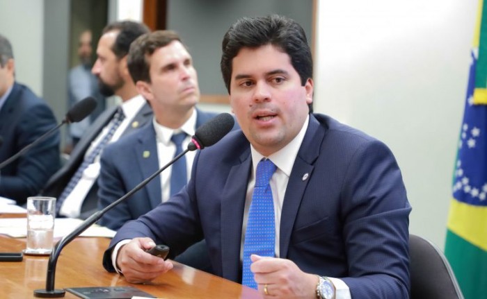 Fufuca listou ações da pasta, como o programa de práticas esportivas para quem tem autismo - (Foto: Mario Agra / Câmara dos Deputados)