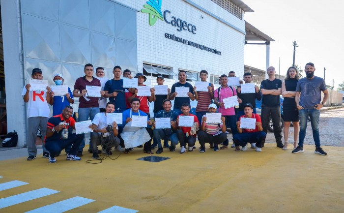 SAP e Cagece capacitam egressos do sistema prisional em curso de Pintura Industrial e Imobiliária