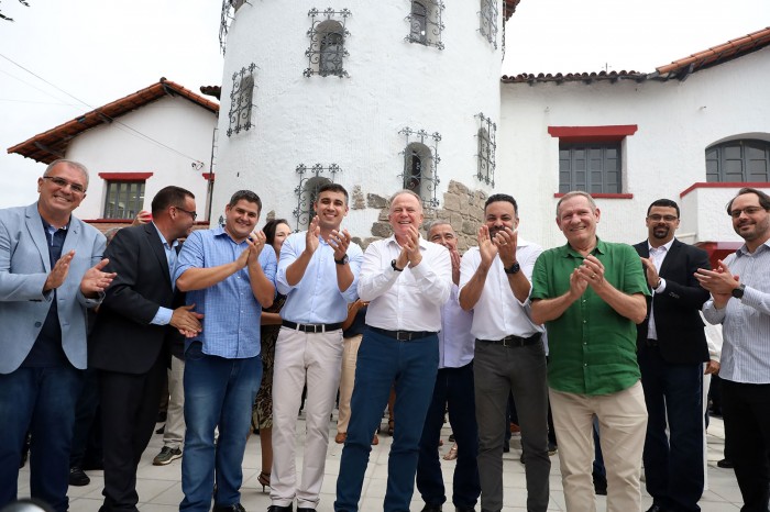 Governador entrega segunda etapa da Casa do Turismo Capixaba