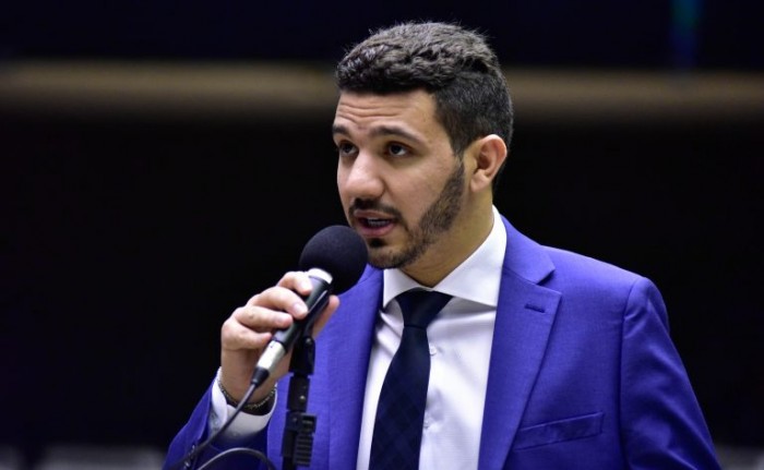 Neto Carletto, autor da proposta - (Foto: Zeca Ribeiro/Câmara dos Deputados)