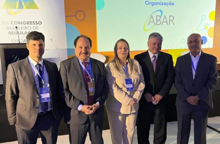 Agems debate Marco Legal do Saneamento com representantes do BID em Congresso Nacional