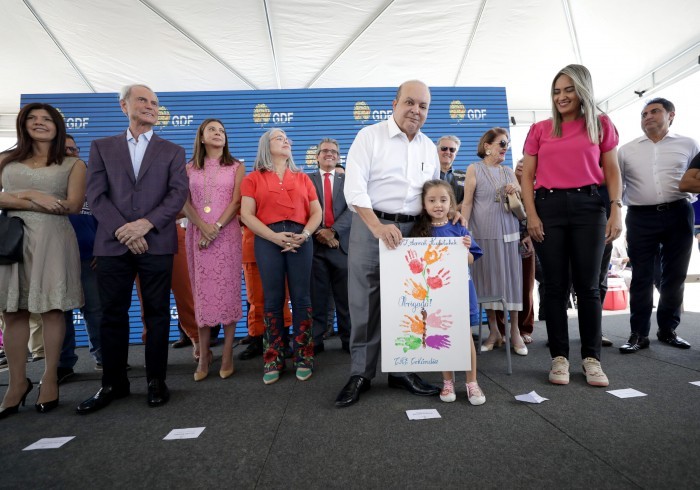 Governador Ibaneis Rocha entrega Cepi Sarah Kubitschek para o Sol Nascente