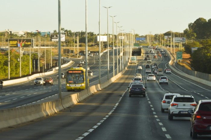 Motoristas podem aderir ao cadastro positivo a partir de hoje