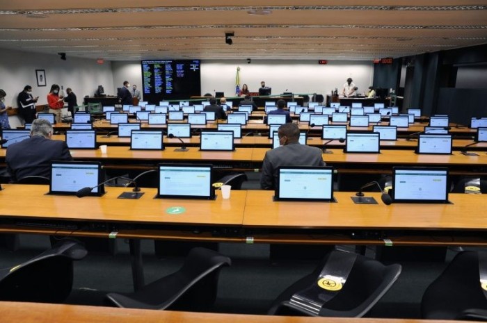 Projeto destina R$ 416 milhões para o desenvolvimento do Nordeste e do Centro-Oeste