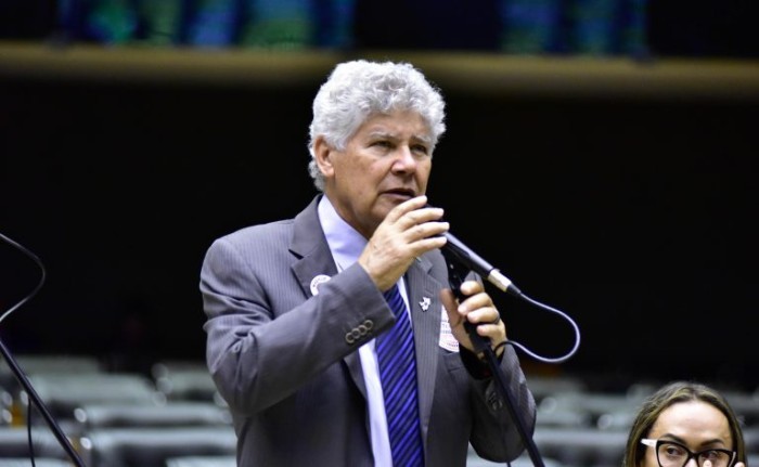 Chico Alencar pediu a realização do debate - (Foto: Zeca Ribeiro / Câmara dos Deputados)