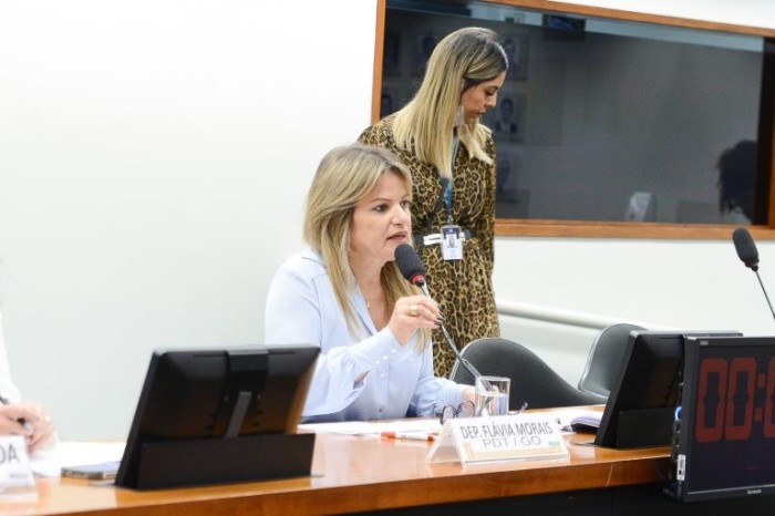 Debatedores apontam que eventual decisão do STJ a favor de planos de saúde pode colocar pacientes em risco