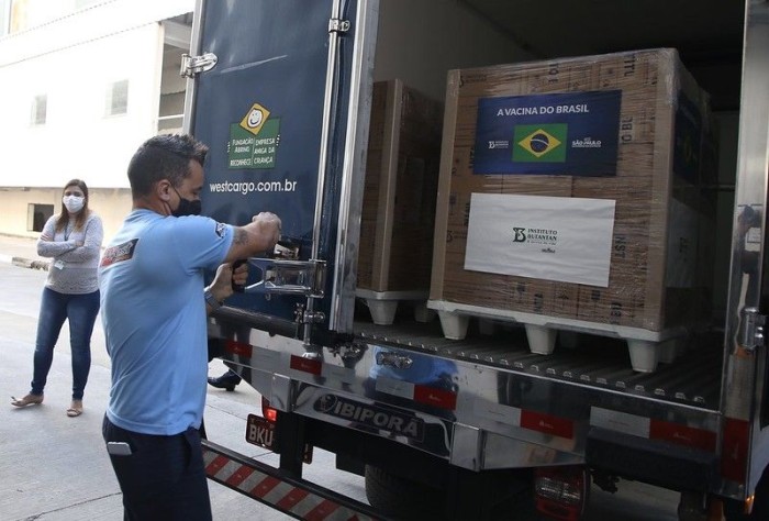 São Paulo: SP entrega 38,2 mi de doses ao Brasil, mais de três vezes o que a Alemanha vacinou