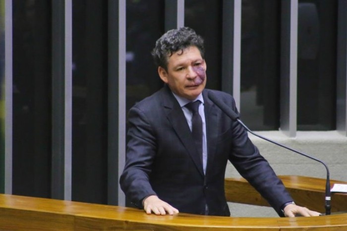 Proposta define regra para preços praticados pela Petrobras no Brasil
