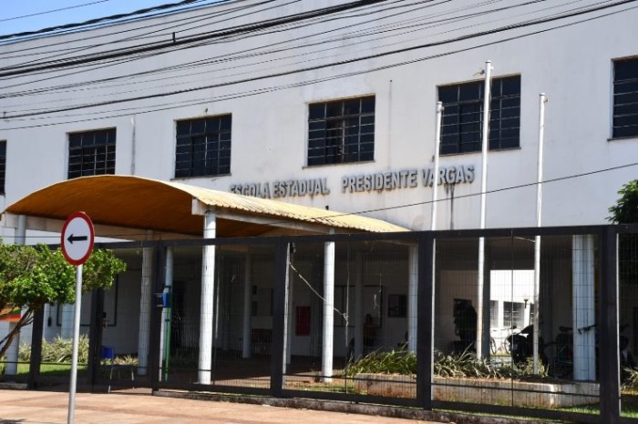 Lia Nogueira solicita energia fotovoltaica na Escola Presidente Vargas, em Dourados