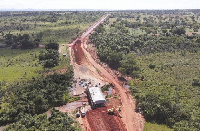 Em pavimentação, ‘Estrada do 21’ tem 11 pontes de concreto concluídas em Bonito