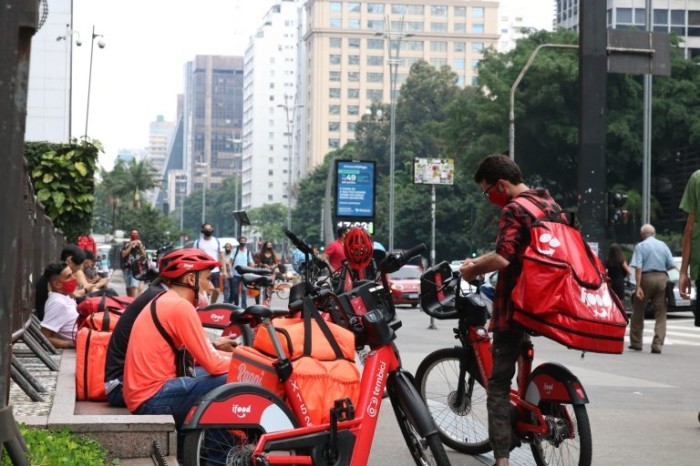 Deputada quer debater formas precarizantes de contratação - (Foto: Rovena Rosa/Agência Brasil)