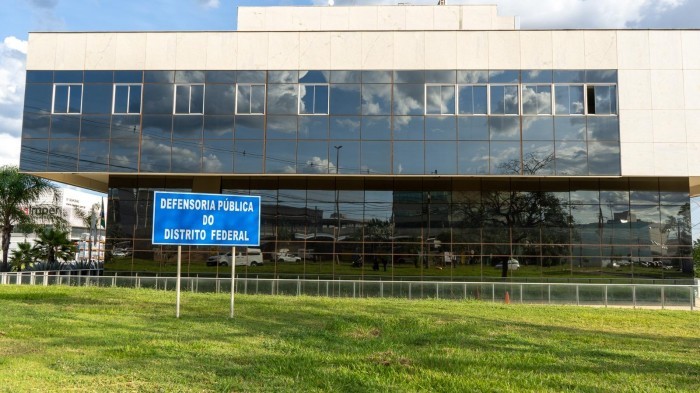 Socioeducandos recebem atendimento jurídico em São Sebastião