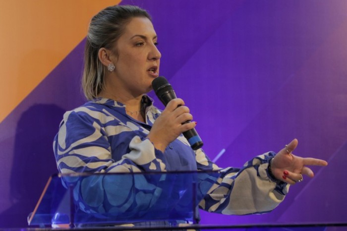 Nova presidente da Caixa anuncia primeiras medidas à frente do banco