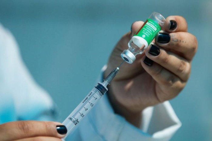 Covid-19: Brasil registra 3.869 novas mortes, maior número em 24h 