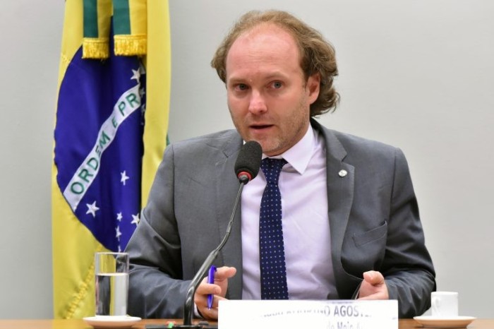 Projeto assegura a todos o direito de buscar na justiça a preservação do meio ambiente