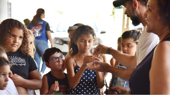 Assistência Social faz mini-horta com garrafas pet
