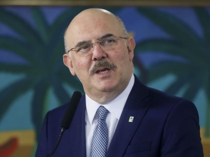 Milton Ribeiro volta à comissão para falar de cortes de verbas no ministério - (Foto: Isac Nóbrega/Presidência da República)