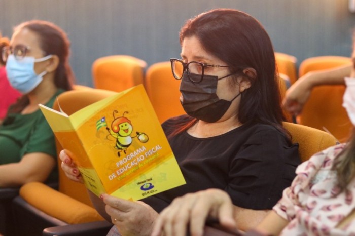 Atividades do programa Educação Fiscal são apresentadas a gestores de tempo integral
