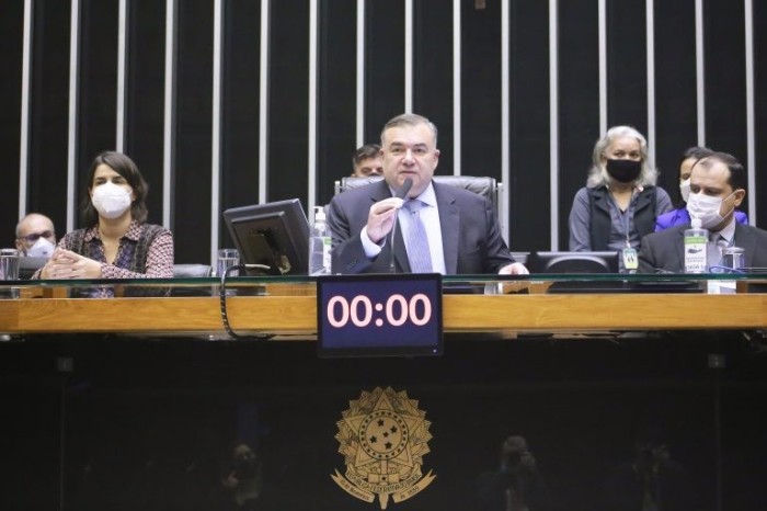 Deputado pede esforços nas buscas de jornalista inglês e indigenista desaparecidos no Amazonas