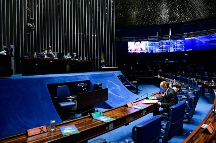 'Busca ativa' de alunos que deixaram escola na pandemia segue à Câmara