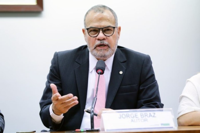 Jorge Braz: projeto socializa prejuízos advindos de condutas ilícitas - (Foto: Michel Jesus/Câmara dos Deputados)