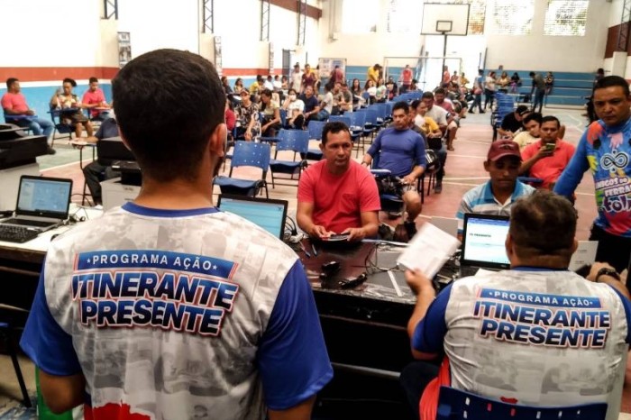 Detran oferece serviços para emissão de CNH em Marituba, Soure e Óbidos