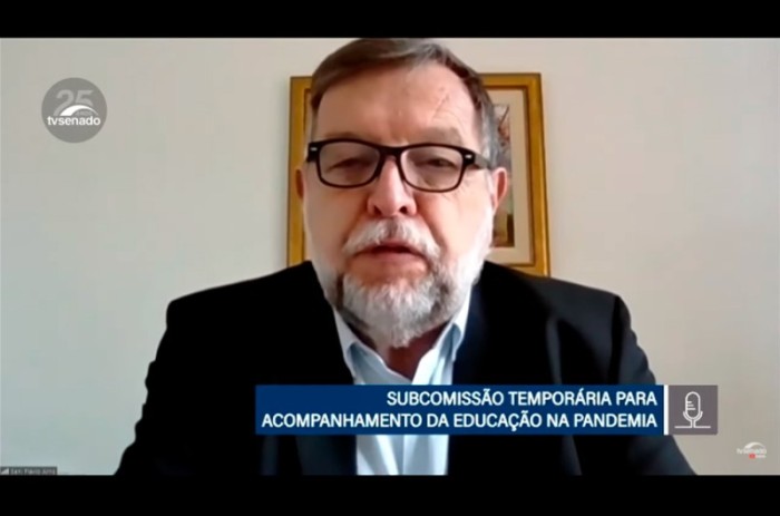 Flávio Arns na audiência remota com organizações estudantis, nesta segunda - Reprodução/Tv Senado