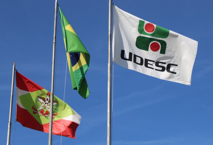 Udesc abre mais de 80 vagas para professores substitutos