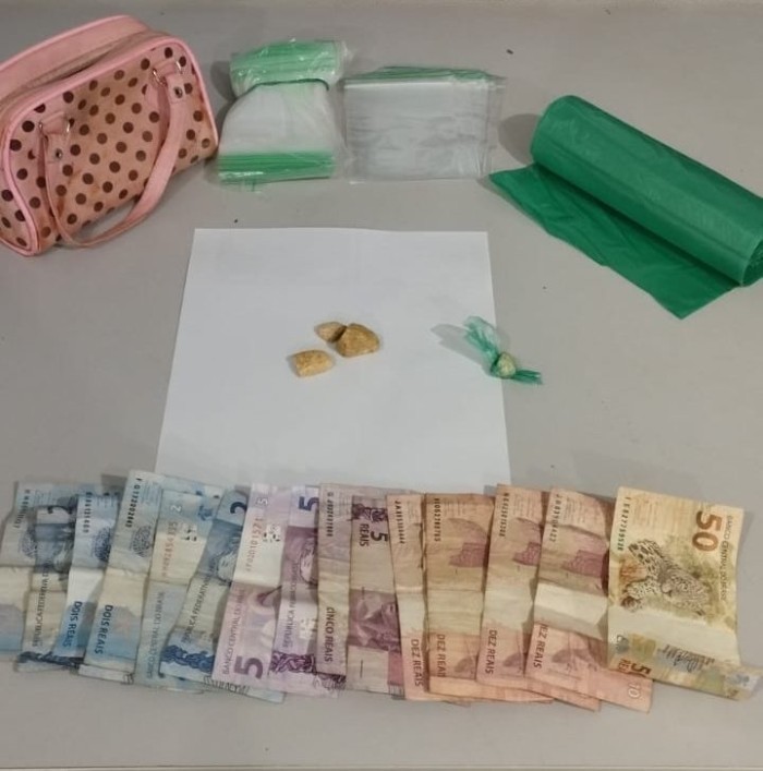 Polícia Civil prende traficante comercializando droga no bairro Nova Campo Grande
