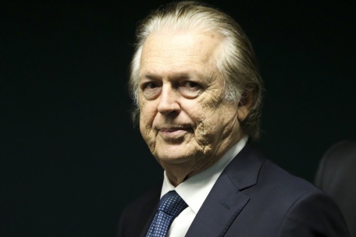 União Brasil lança pré-candidatura de Luciano Bivar à Presidência