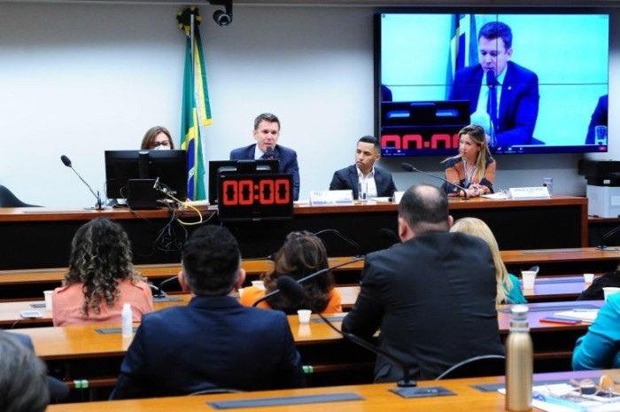 Entidades querem que planos de saúde cubram exames laboratoriais pedidos por nutricionistas