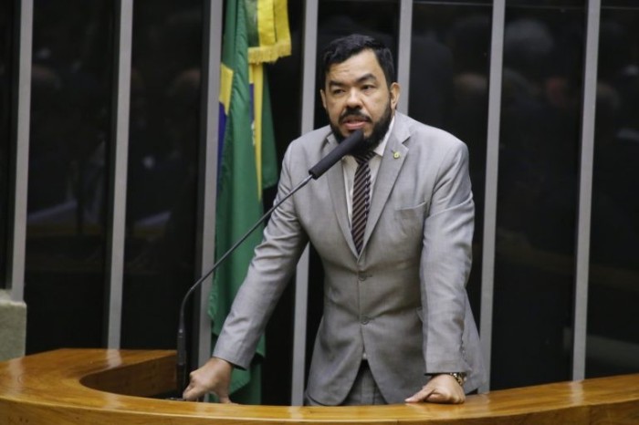 Projeto proíbe concessão de incentivos a empresa concessionária sem a indicação de receitas ou no final dos mandatos