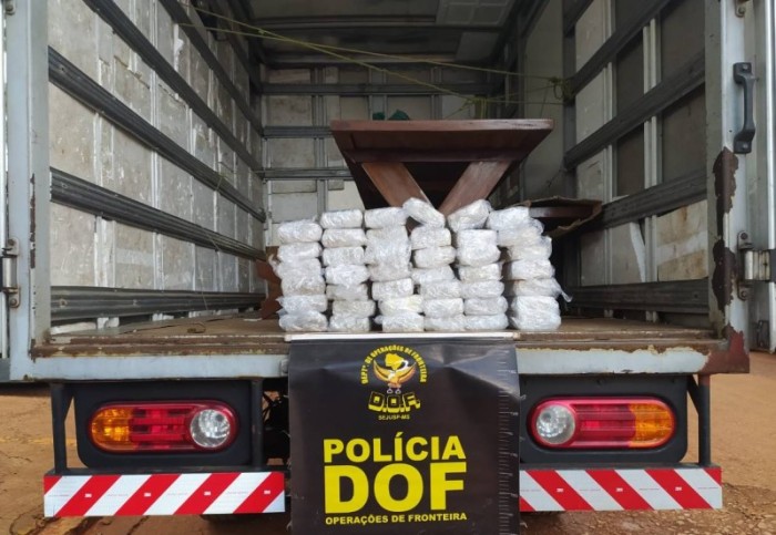 Veículo que seguia para Palotina com mais de 40 quilos de pasta base de cocaína foi apreendido pelo DOF durante a Operação Hórus