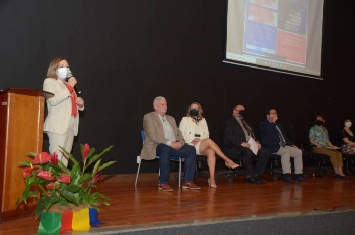 Seduc e Unicef juntam esforços para enfrentar a distorção idade-série