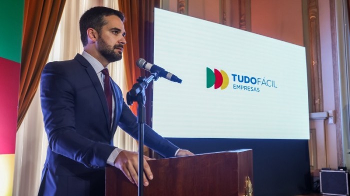 “Queremos que a revisão permanente da burocracia se torne uma política de Estado