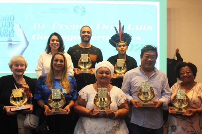 Representantes da sociedade civil recebem Prêmio Dom Luís Gonzaga Fernandes