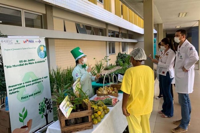 Hospital Regional Público do Araguaia promove ação ambiental com doação de mudas