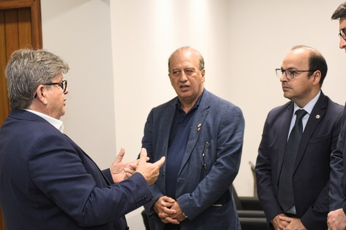 Em visita de cortesia a João Azevêdo, ministro do TCU elogia boas práticas de governança implantadas na Paraíba